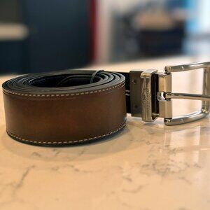 Men's Belt Nautica Size 44 Reversible black and brown, silver buckle